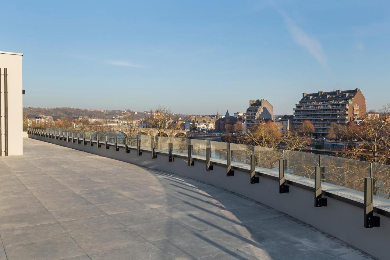 Chambre Lit King-Size Privilège - Accès à la Terrasse - Vue sur Fleuve