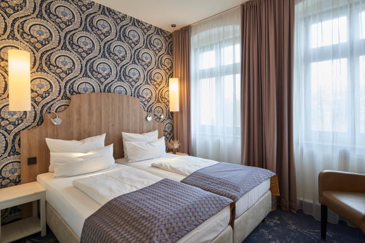 Standard Double Room,1333694834:JPEG