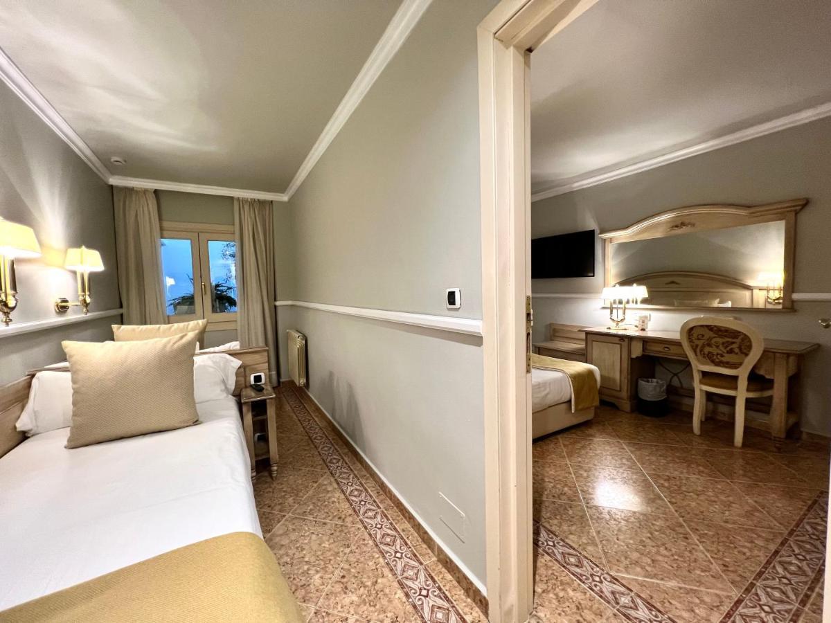 Classic Quadruple Room