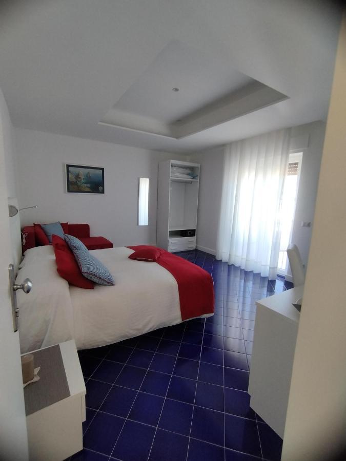 Triple Room Terrace,1329327680:JPEG