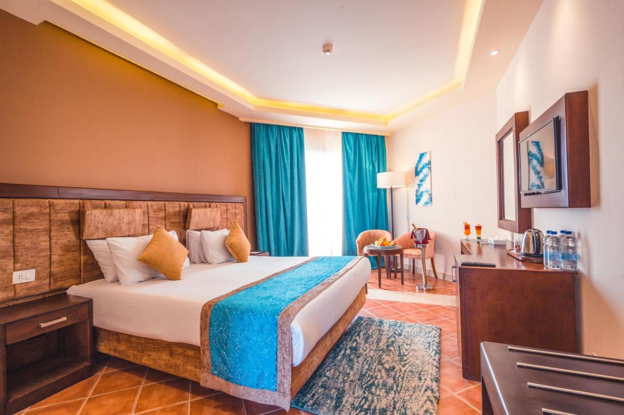 Superior Double or Twin Room Pool View