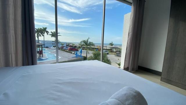 Habitación Doble con vistas a la piscina