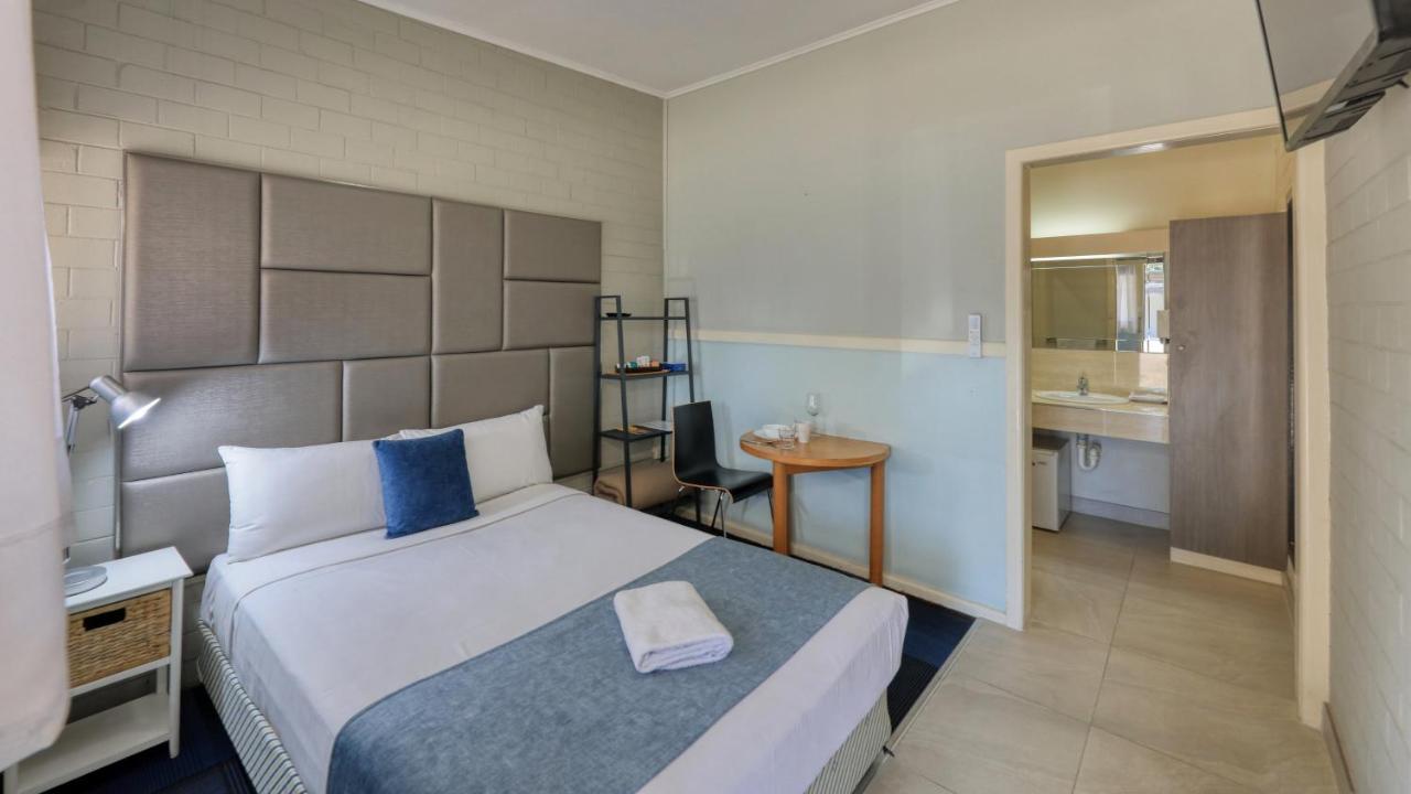 Economy Single Room