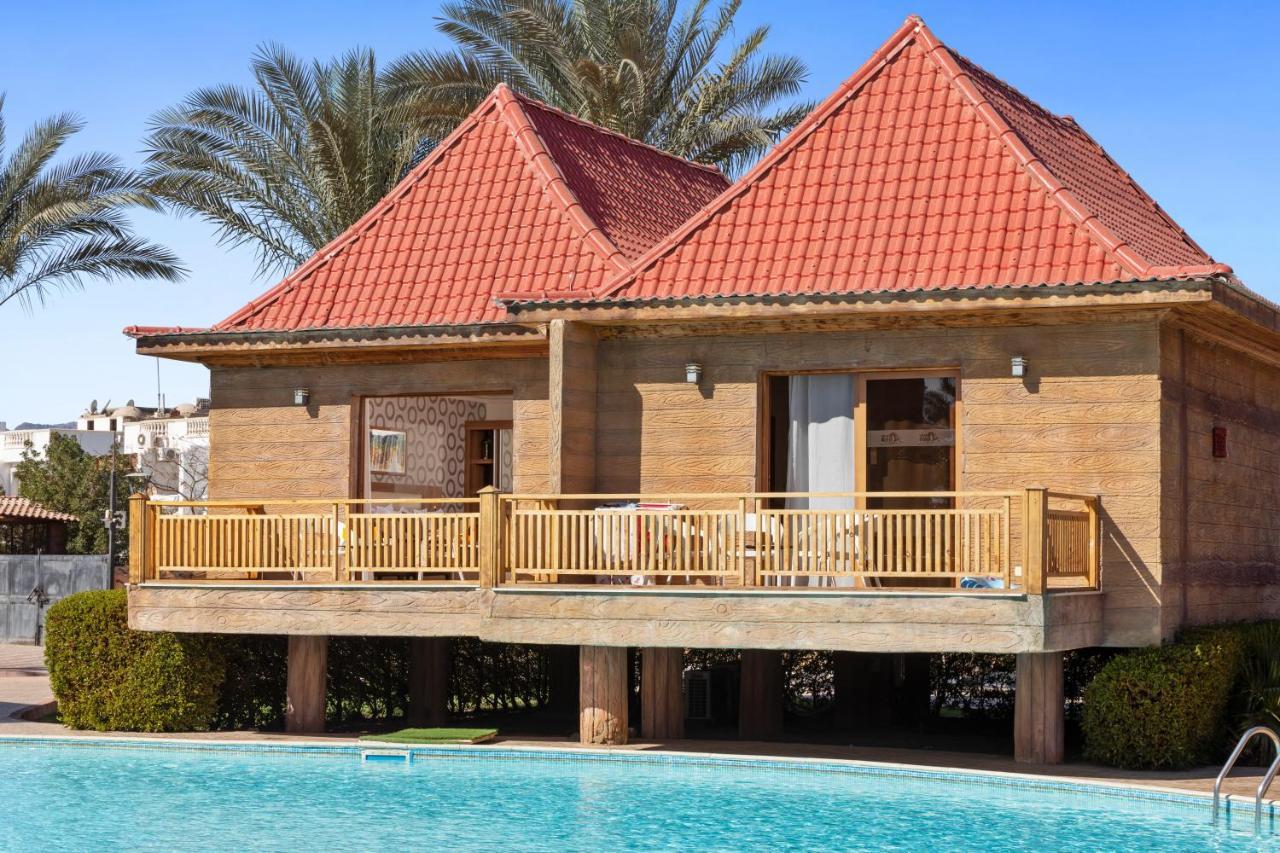 Jacuzzi Bungalow,1717045422:JPEG