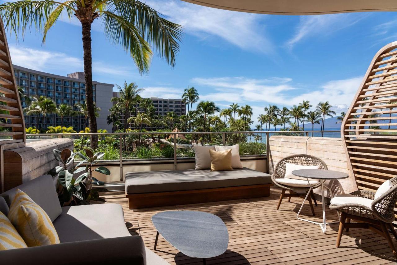 Hokupa’a Extended Lanai – Guest Room with Two Queen Beds