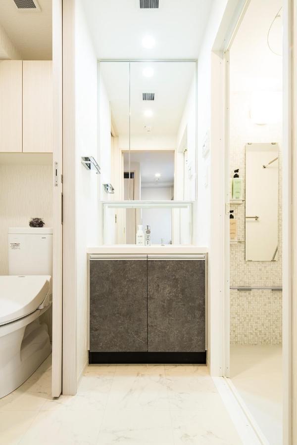 Deluxe Studio Apartment