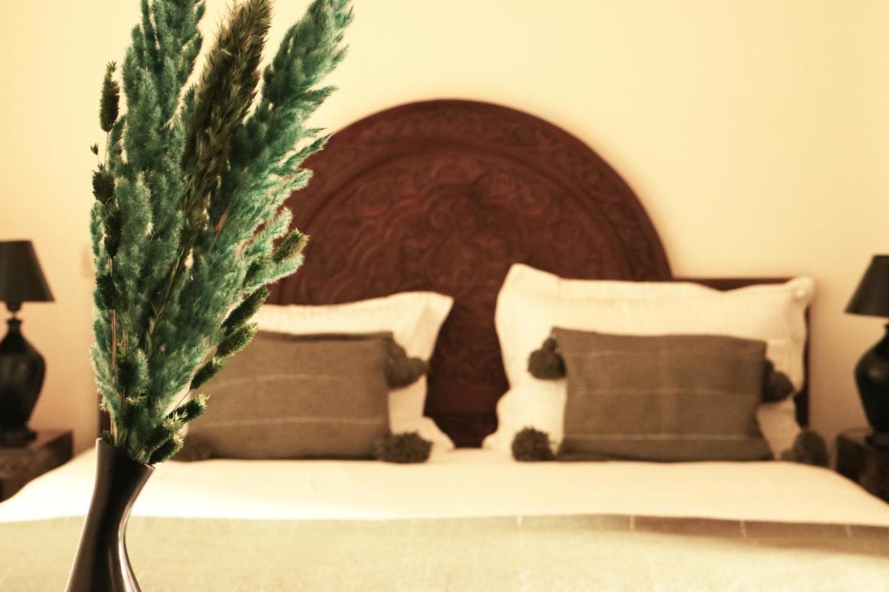 Chambre Double ou Lits Jumeaux avec Salle de Bains Privative