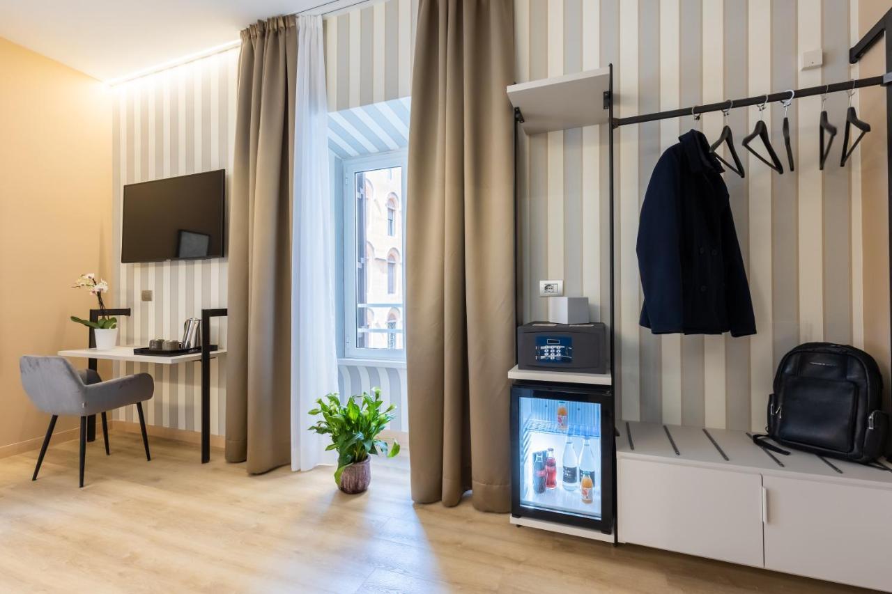 Luxury Triple Room