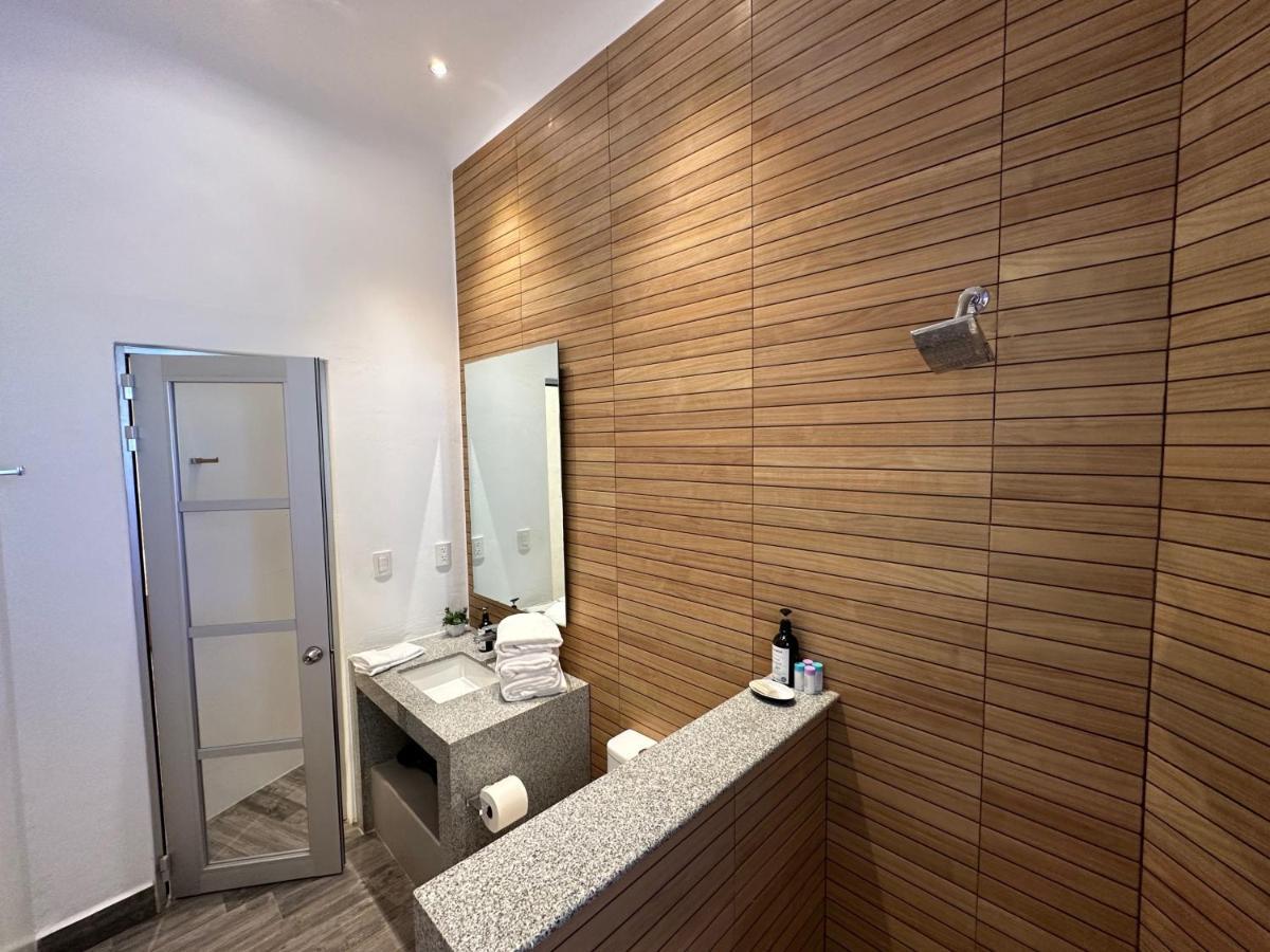 Master Suite 2 Double beds - Lagoon View