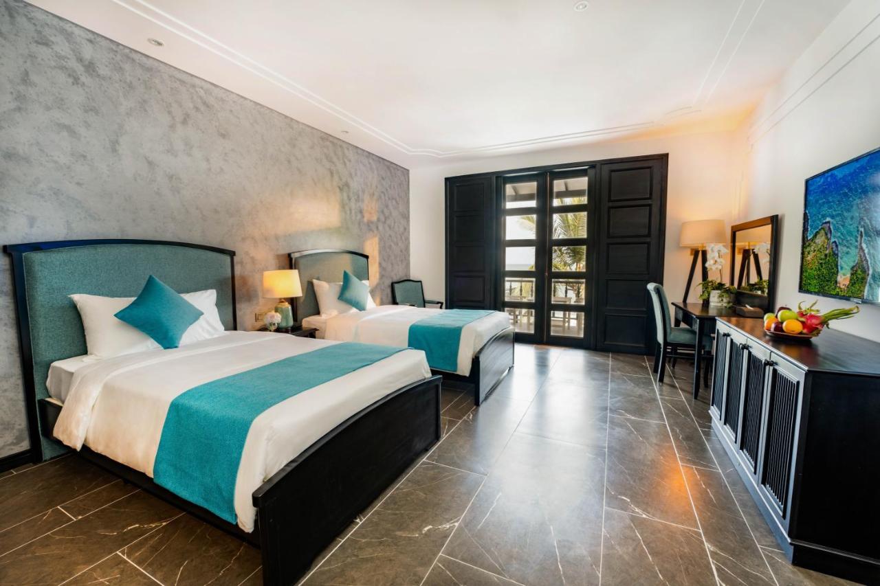 Deluxe Twin Room with Sea View