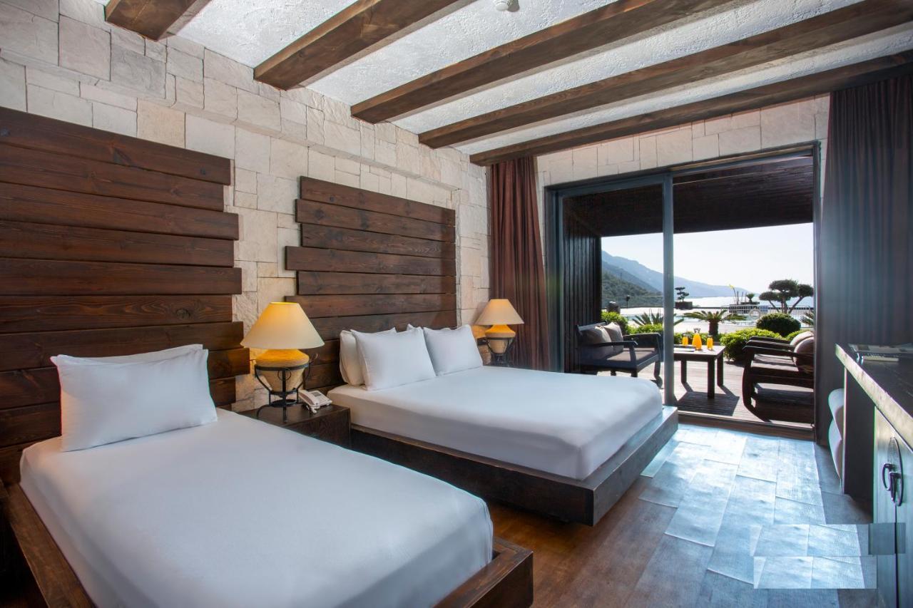Deluxe Terrace