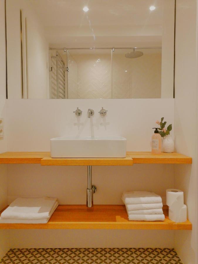 Two-Bedroom Apartment Apt 3