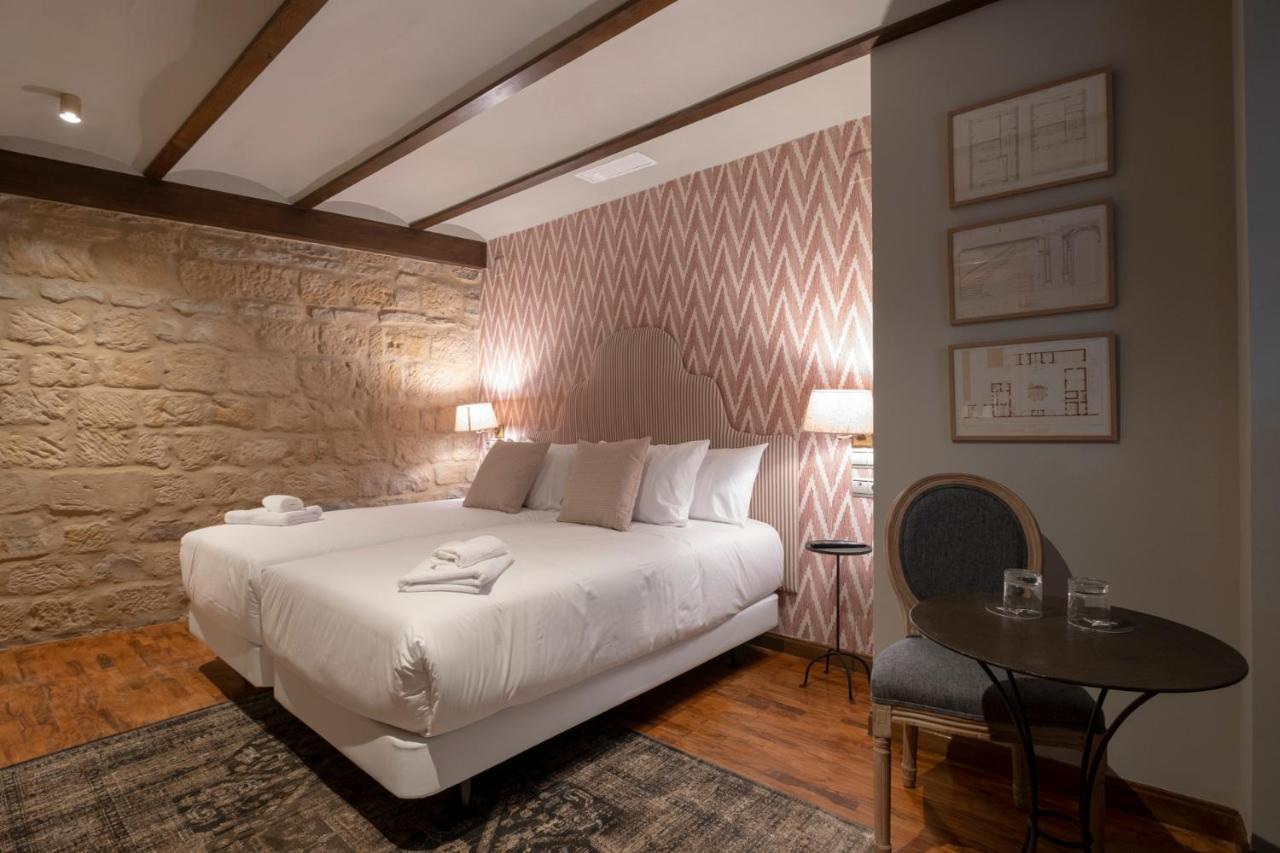 Interior Double or Twin Room,1371237686:JPEG