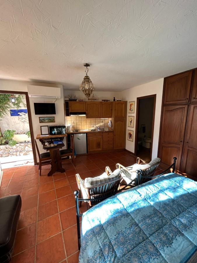 Bungalow
