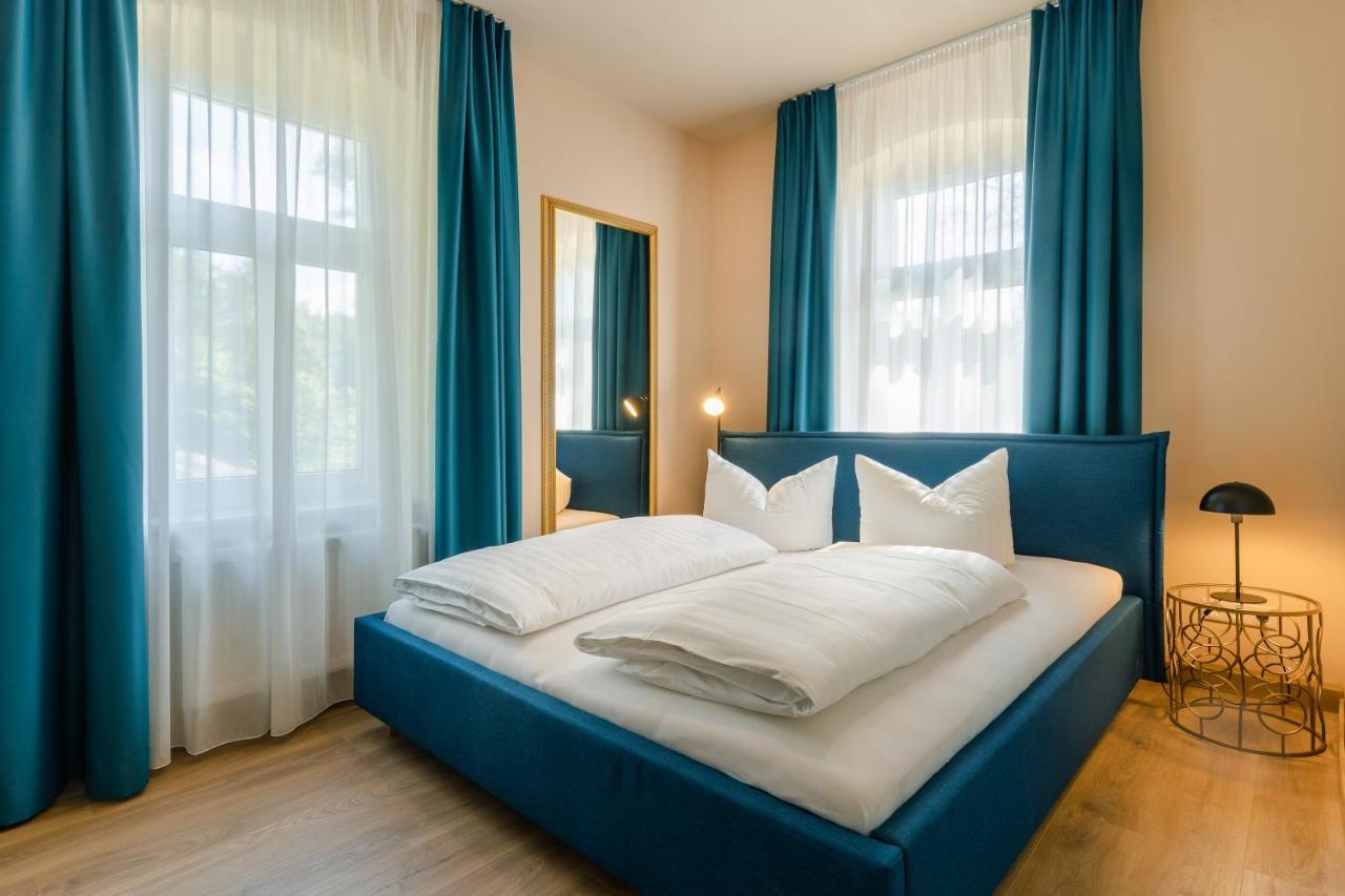 Doppelzimmer mit Gartenblick