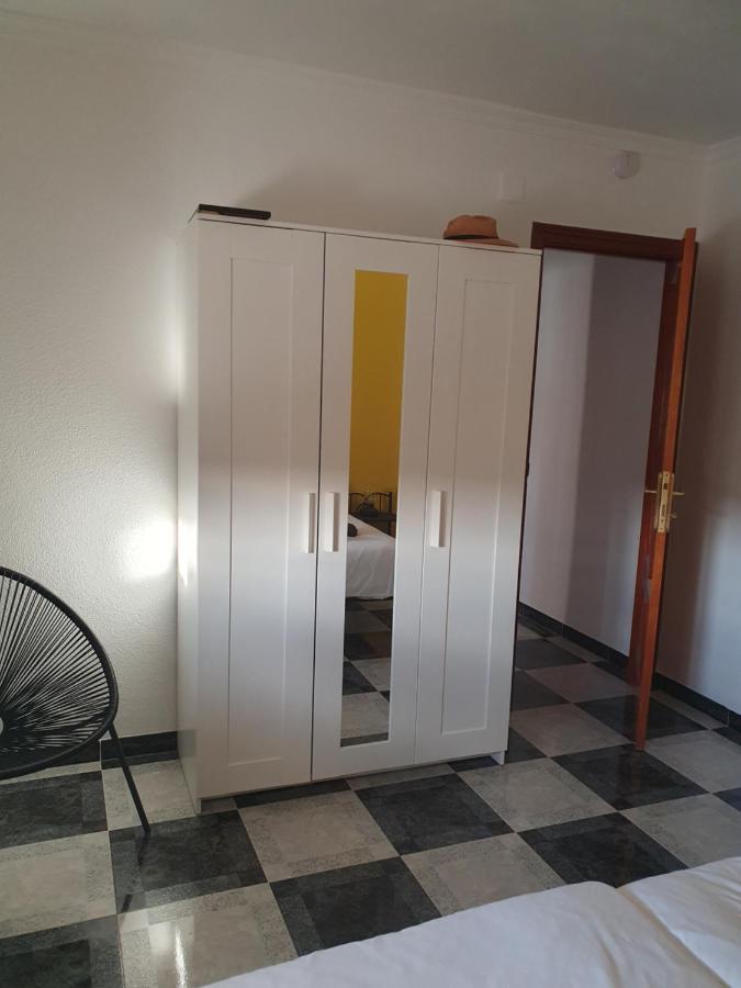 Double or Twin Room Private Bathroom