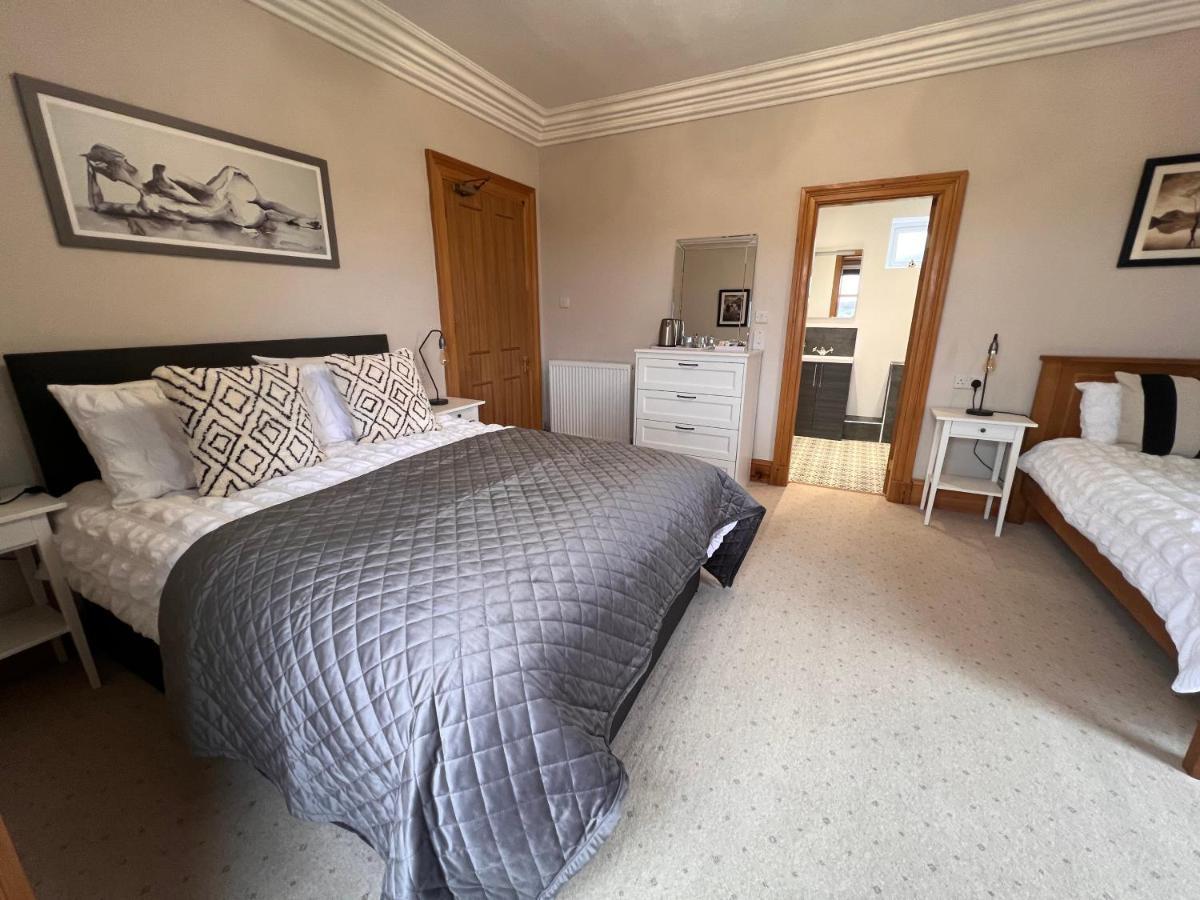 Deluxe Double or Twin Room Sea View