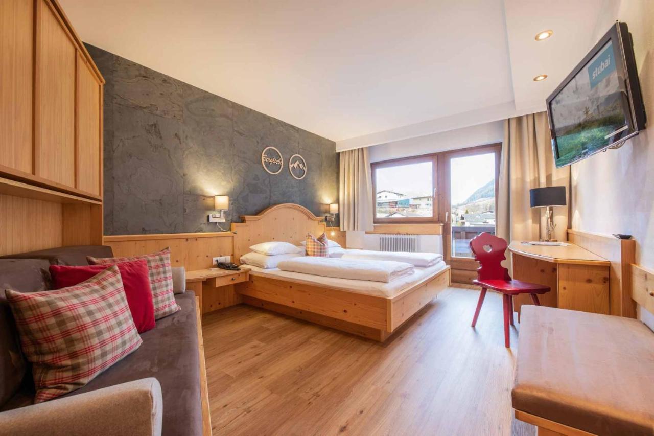 Großes Doppelzimmer