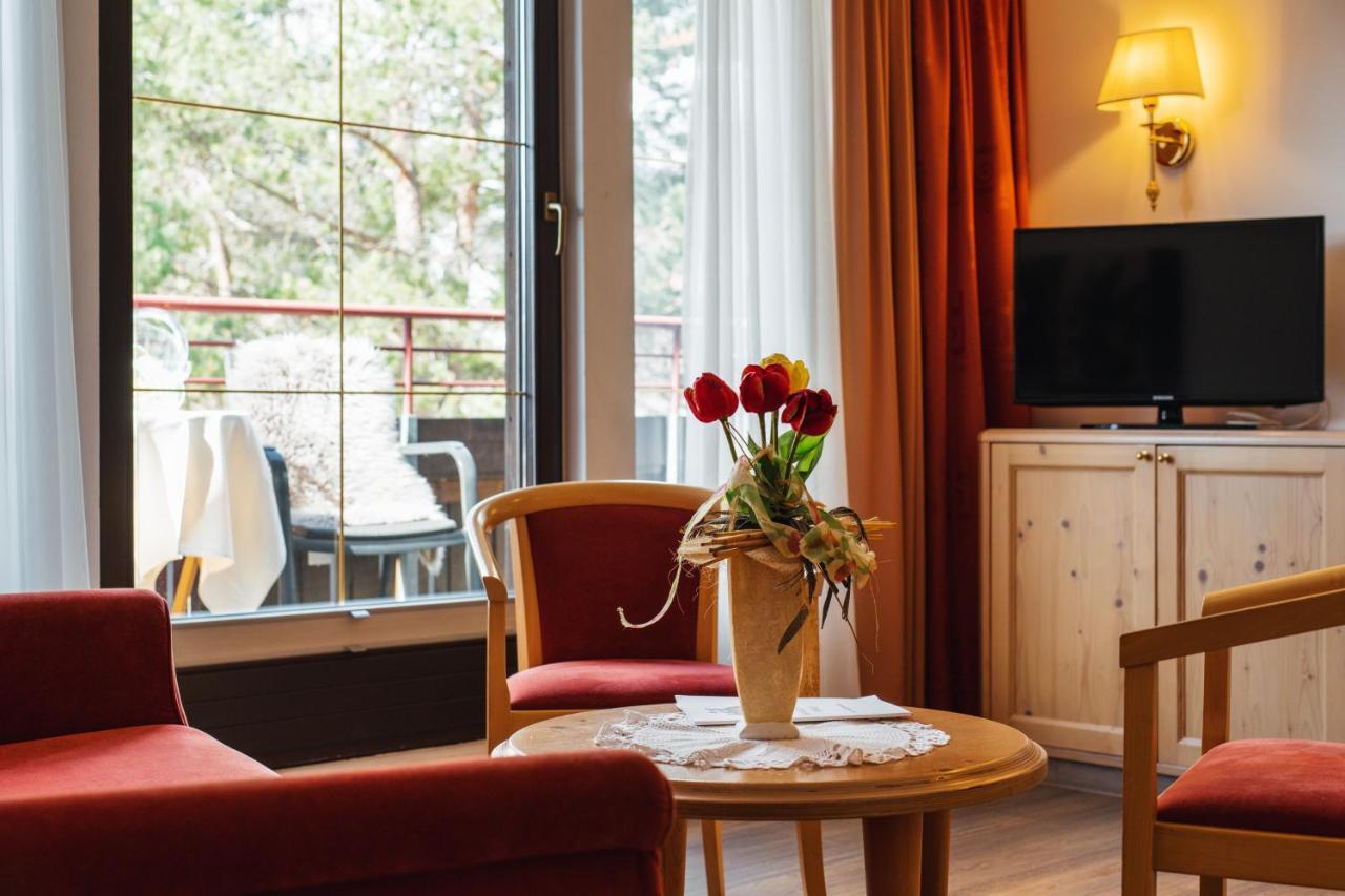 Two-Bedroom Suite,1382805419:JPEG