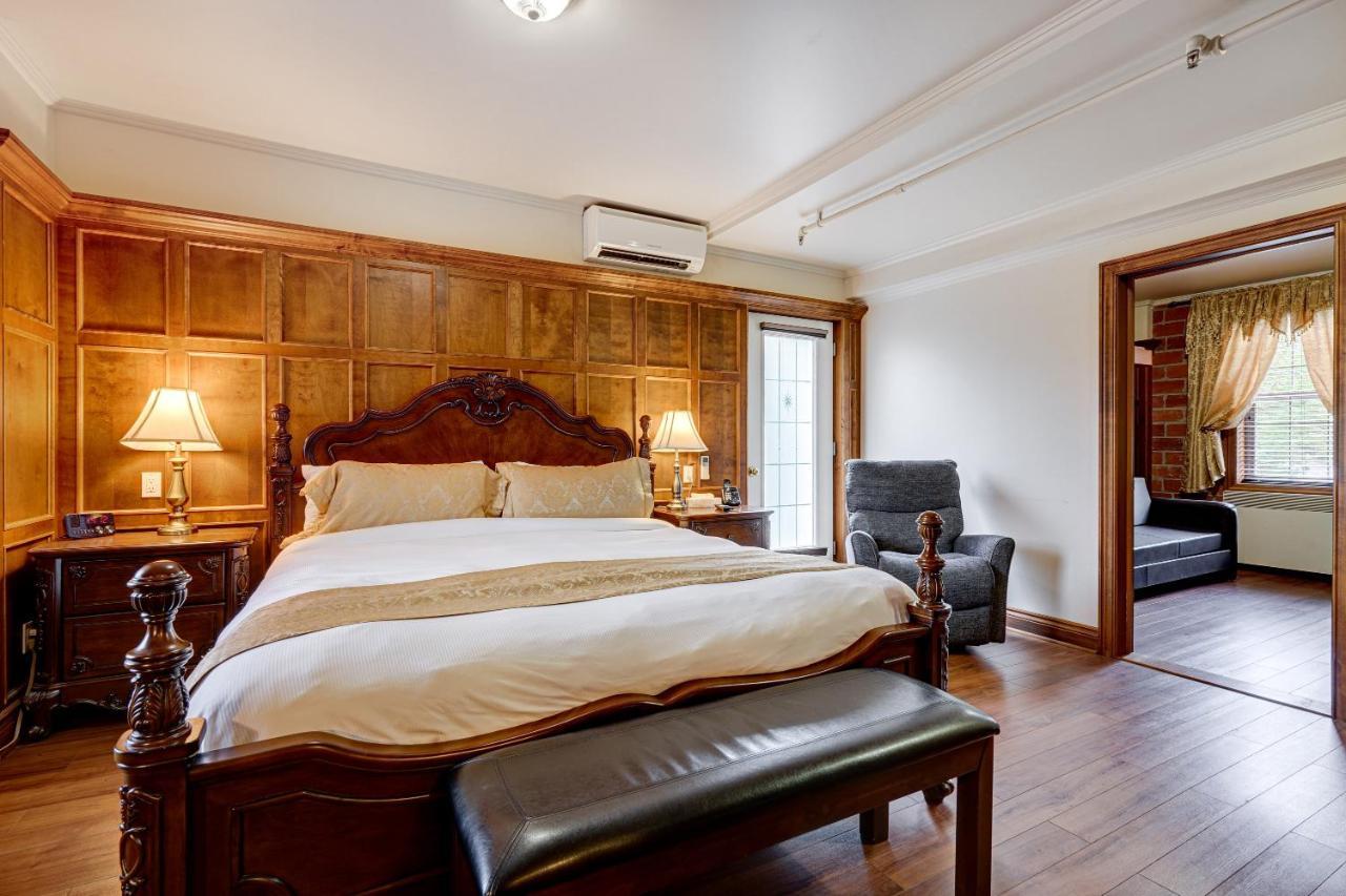 King Suite