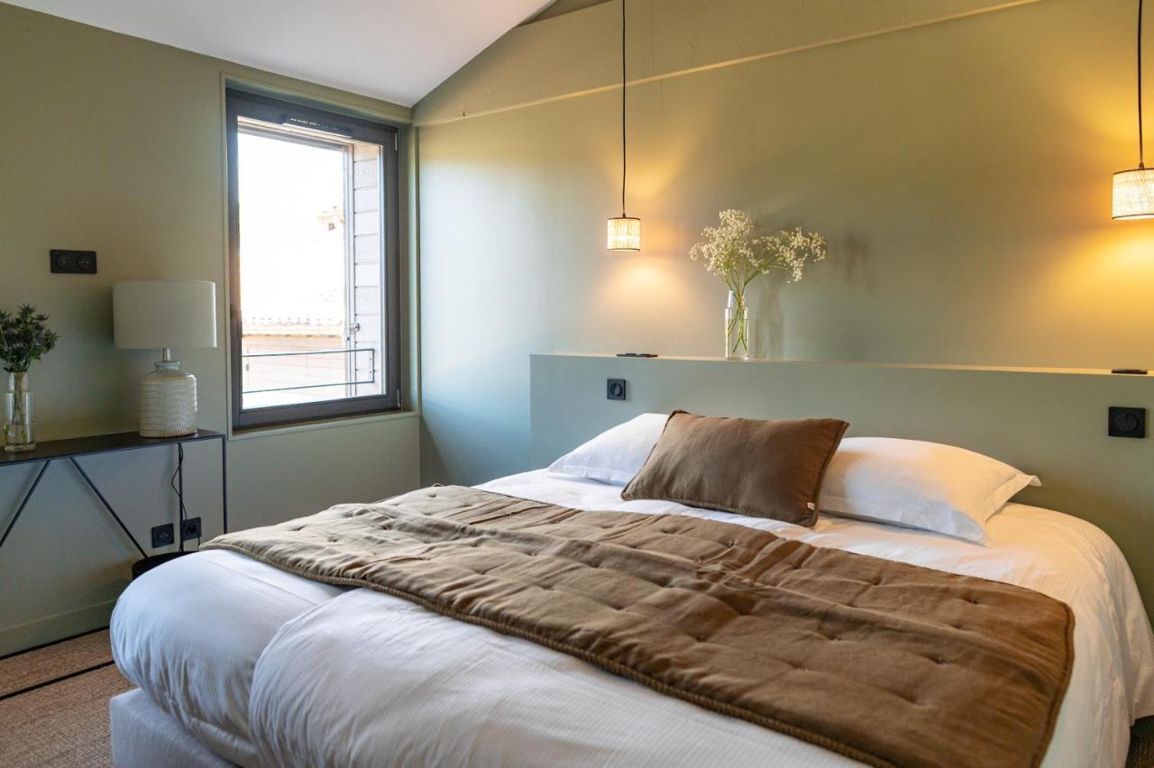 Double Room,1386673799:JPEG