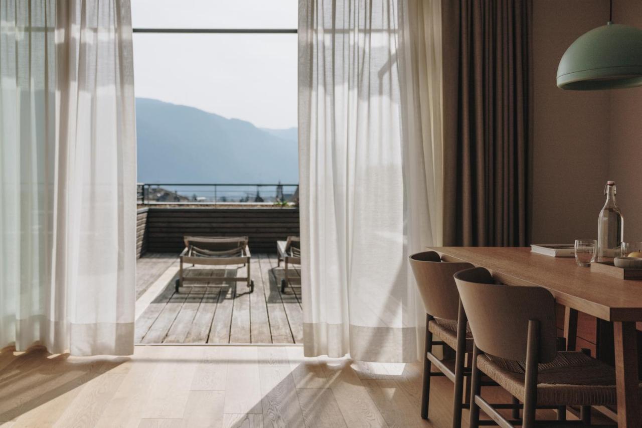 Suite Terrace,1387307243:JPEG
