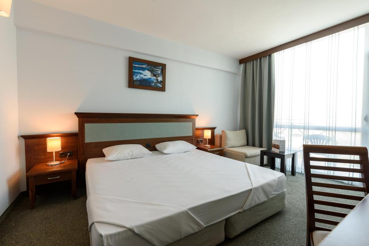 Double or Twin Room Balcony