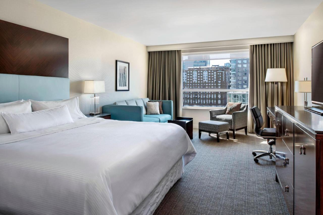 Executive King Room, Larger Guest room, 1 King, Sofa bed