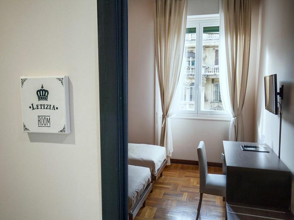 Double Room Private External Bathroom