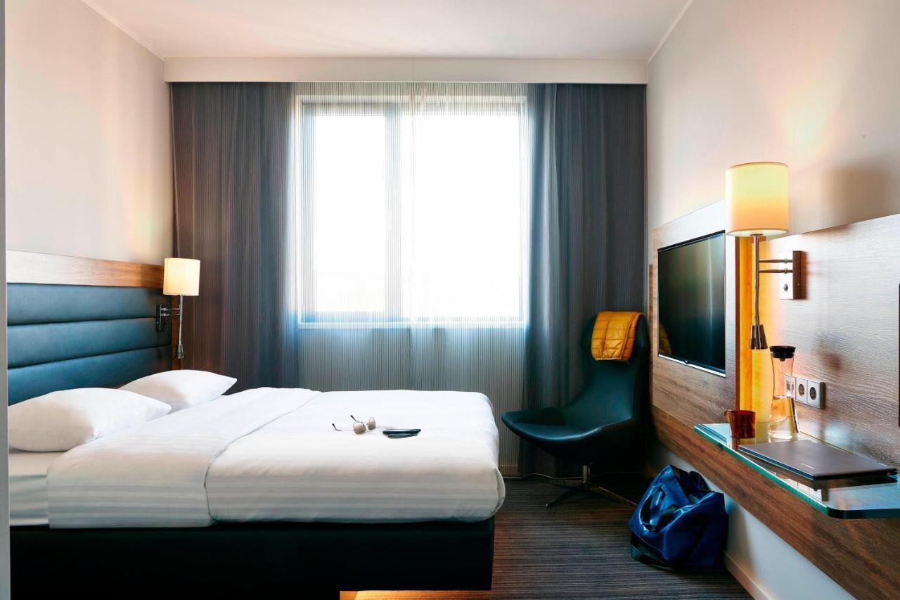 Moxy Sleeper, Guest room, 1 Queen