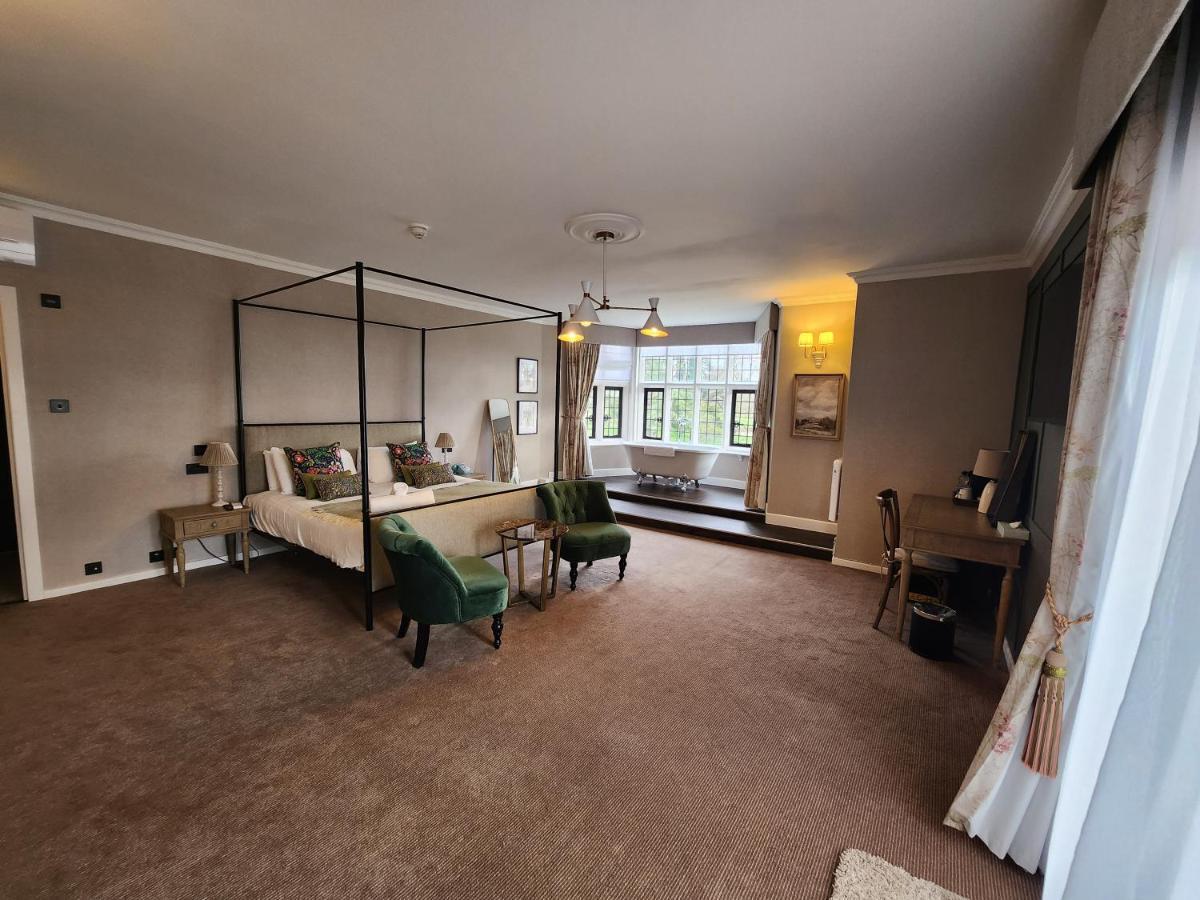 Double Room with Four Poster Bed