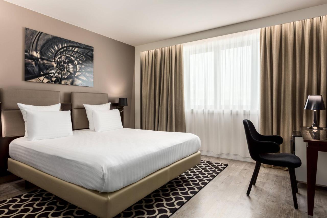 Classic King Room