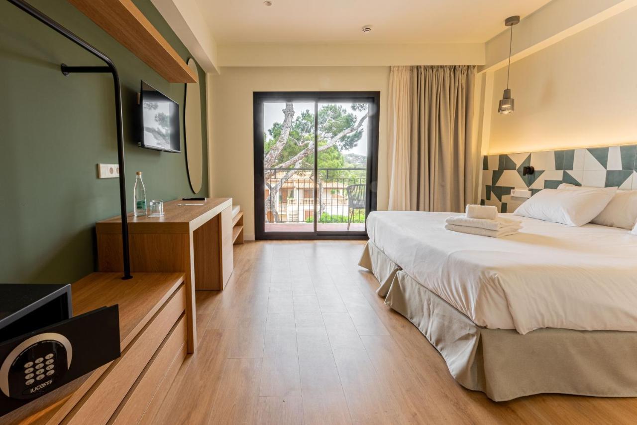 Chambre Lits Jumeaux - Vue sur Piscine