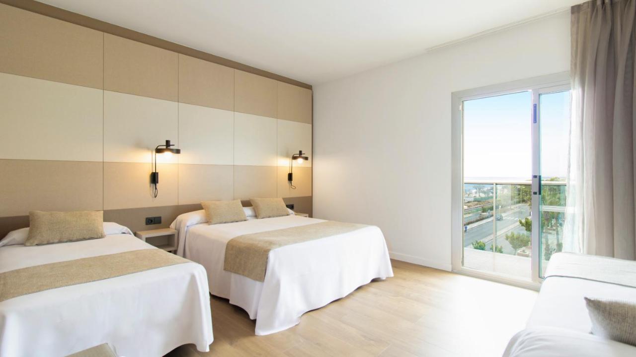 Quadruple Room Sea or Pool View,1405651217:JPEG