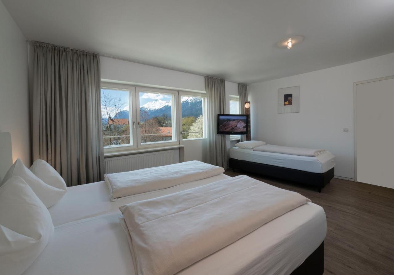 Standard Triple Room,963486730:JPEG