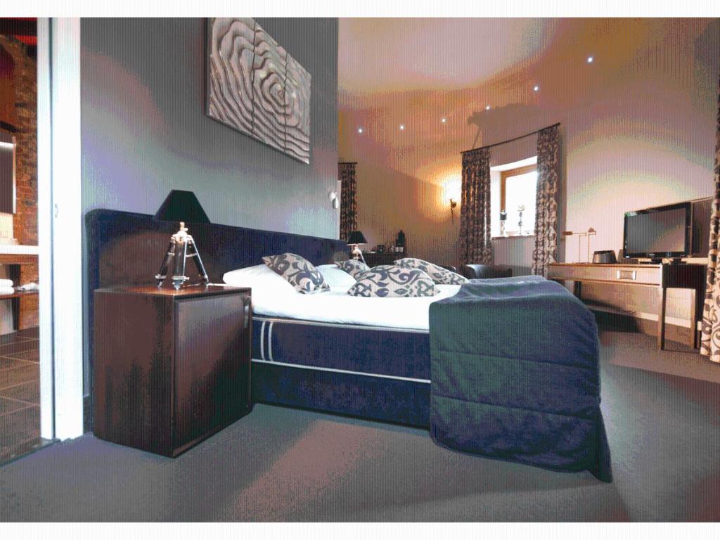 Suite - Tower