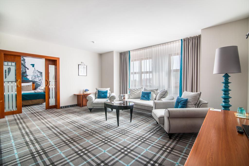 Presidential Suite