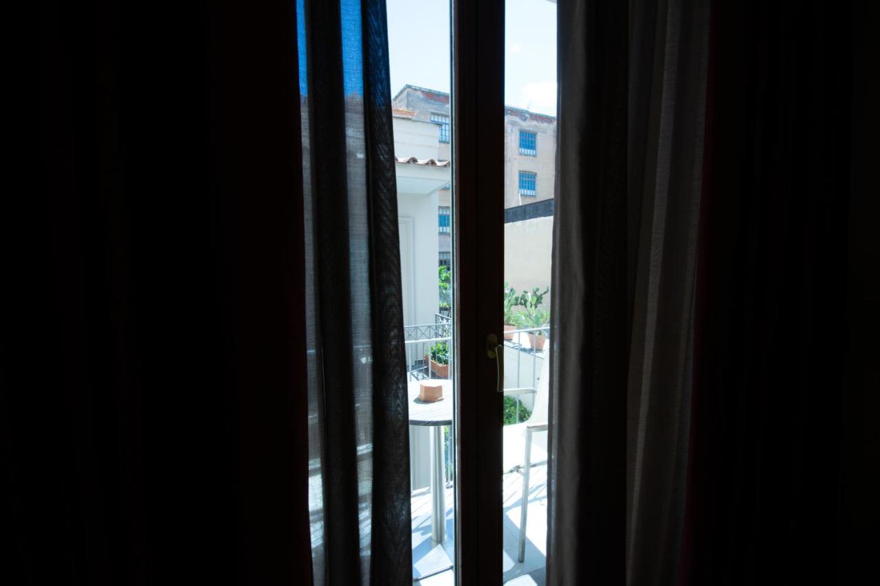 Double Room,1421731974:JPEG