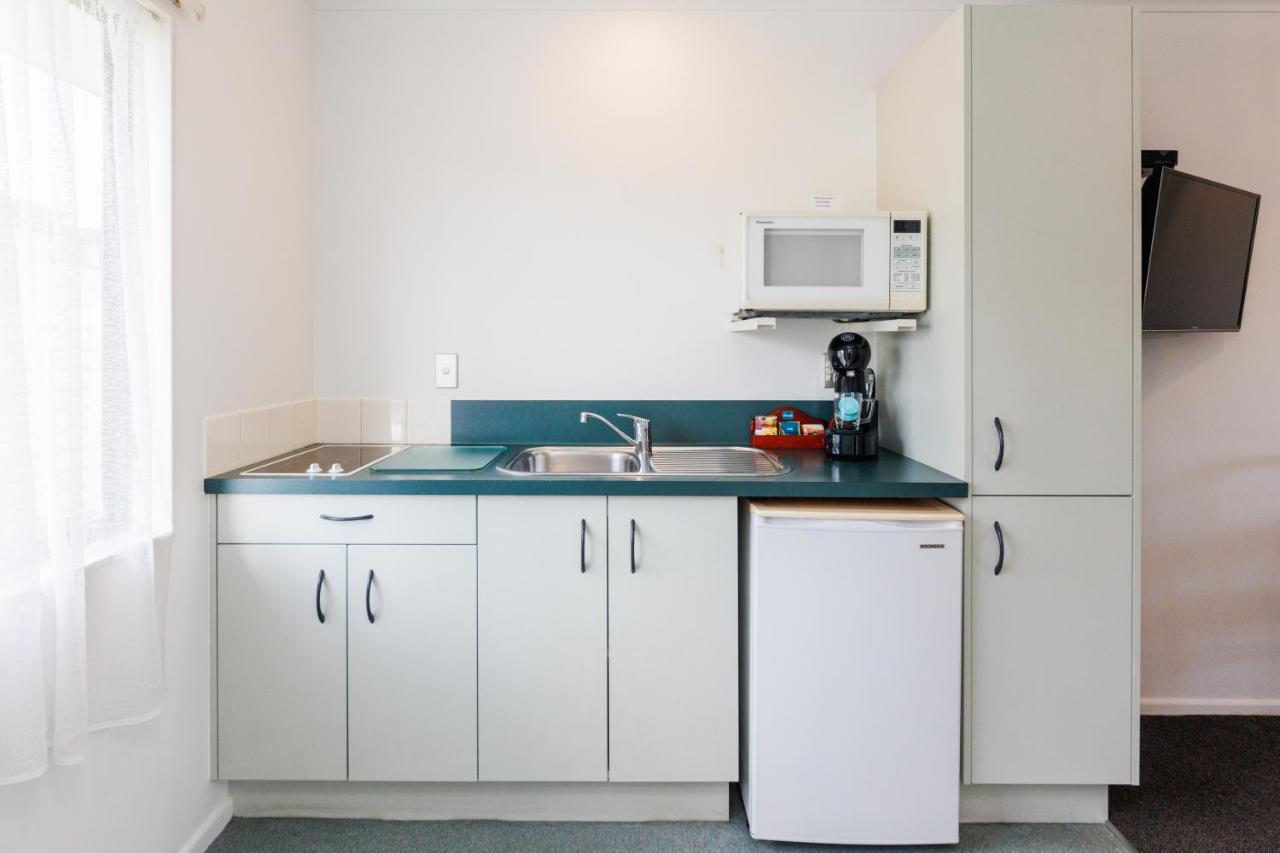 Studio with Spa Bath