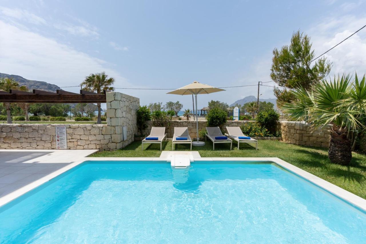 Three-Bedroom Villa Pool Sea View
