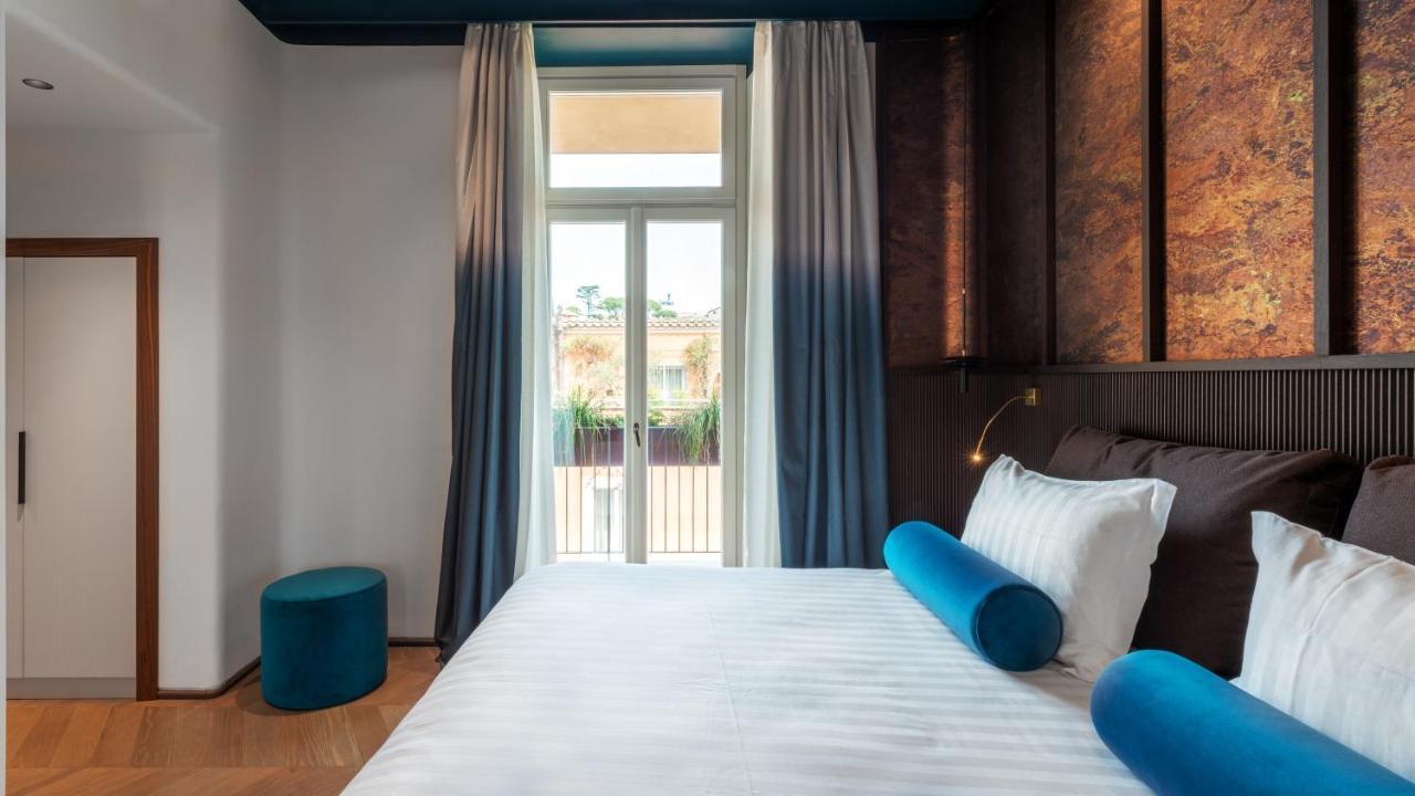 Suite Junior con vistas al jardín