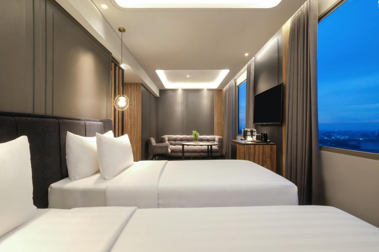 Junior Twin Suite
