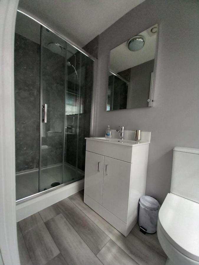 Double Room (6)