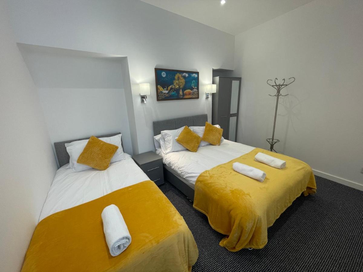 Deluxe Apartment