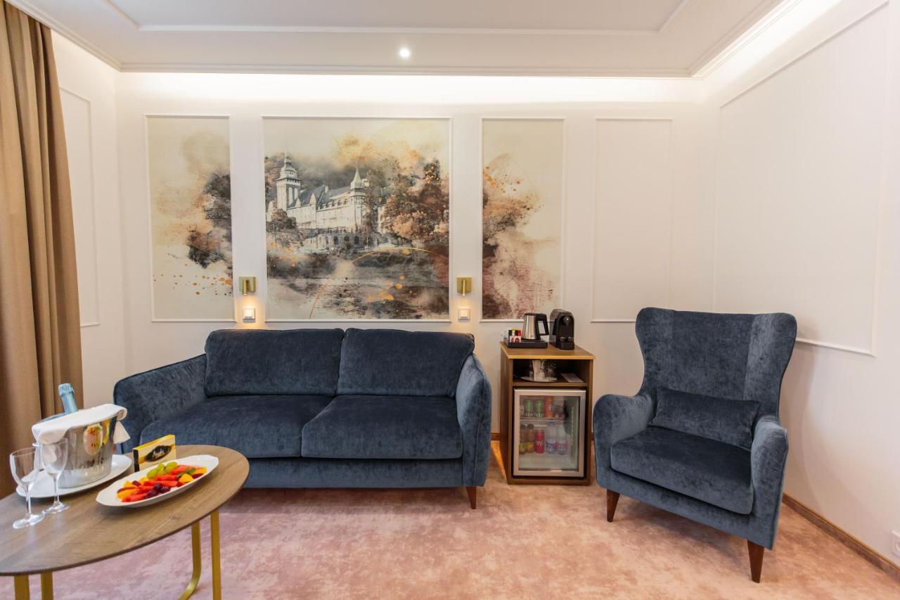Deluxe Suite,1430424841:JPEG