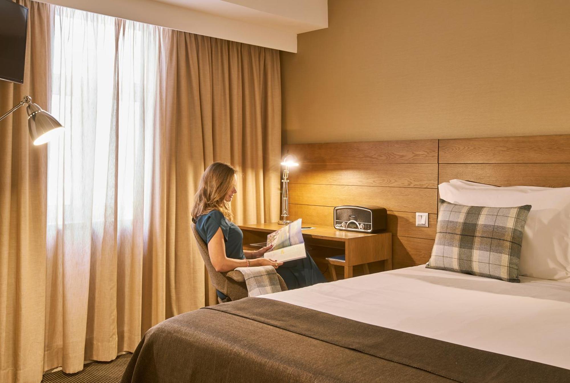 Standard Room,703803181:JPEG