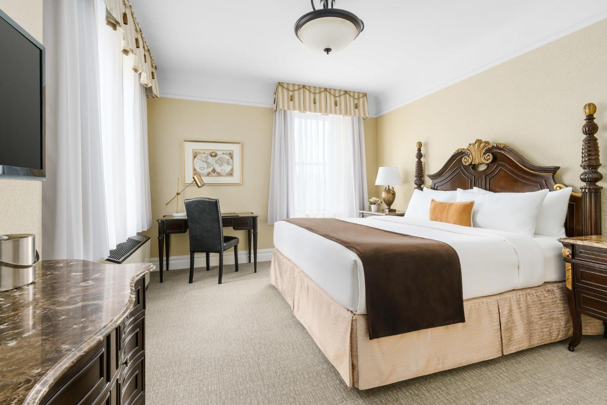 Junior Suite,1742634903:JPEG