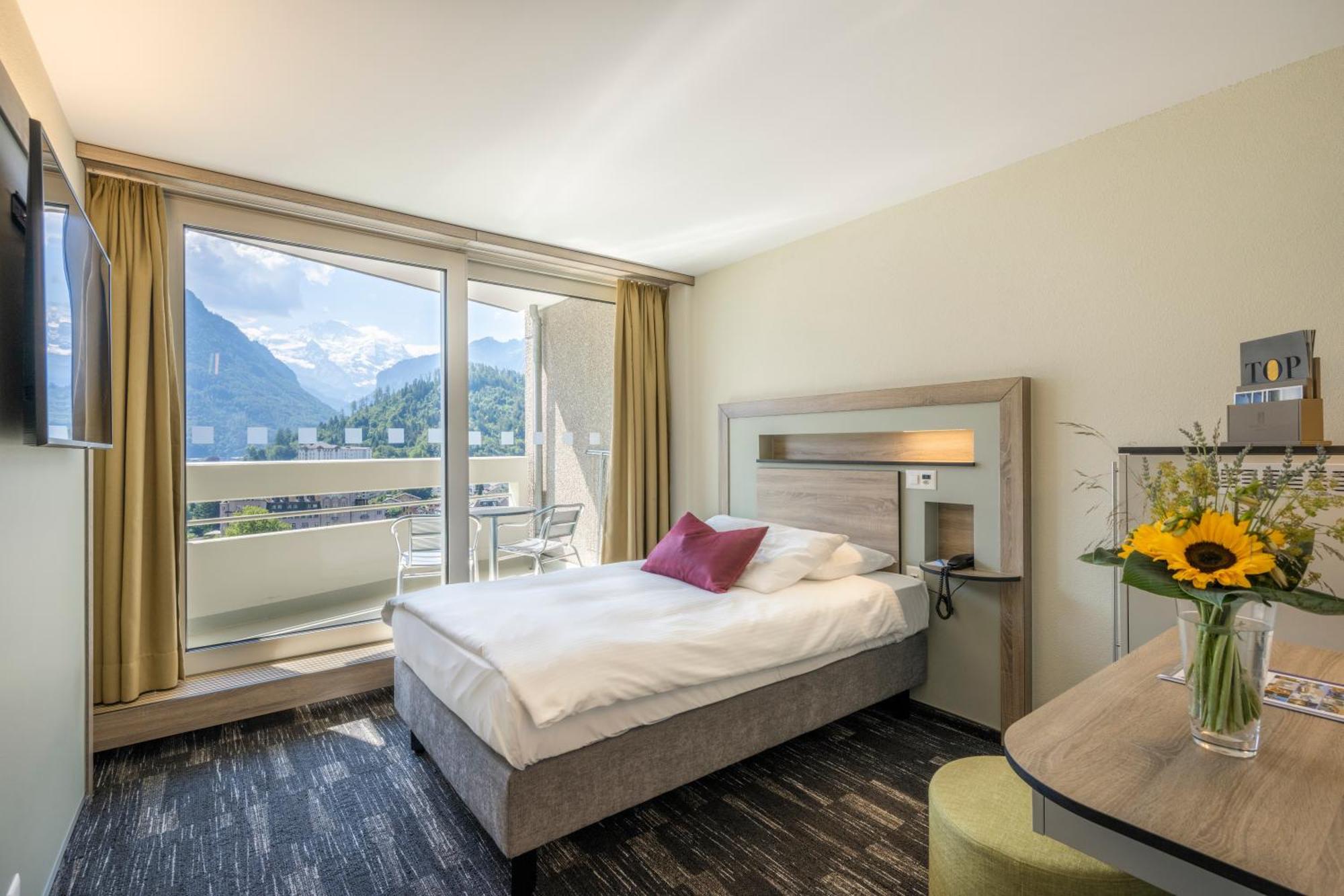 Deluxe Single Room