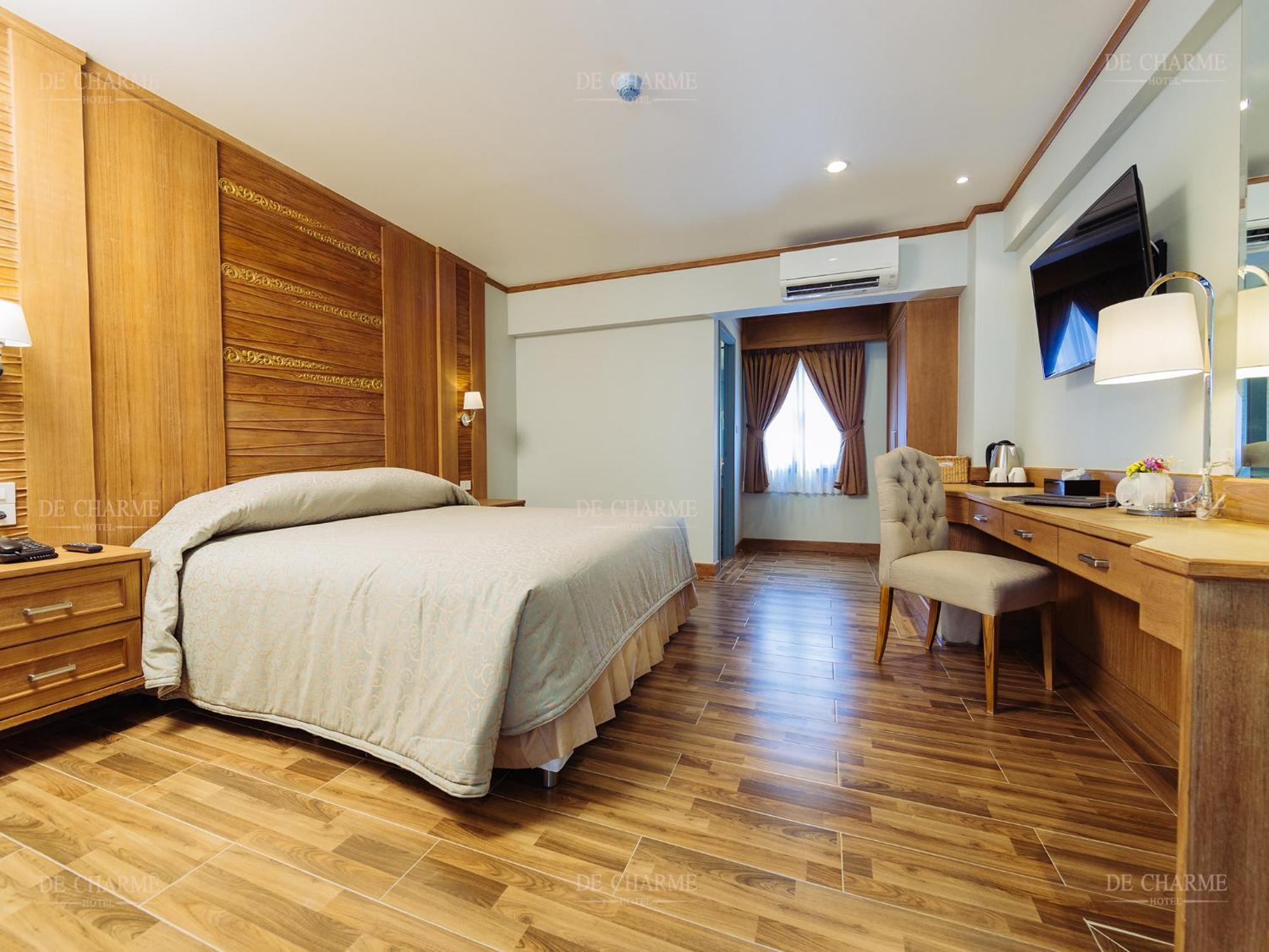 Deluxe Double or Twin Room
