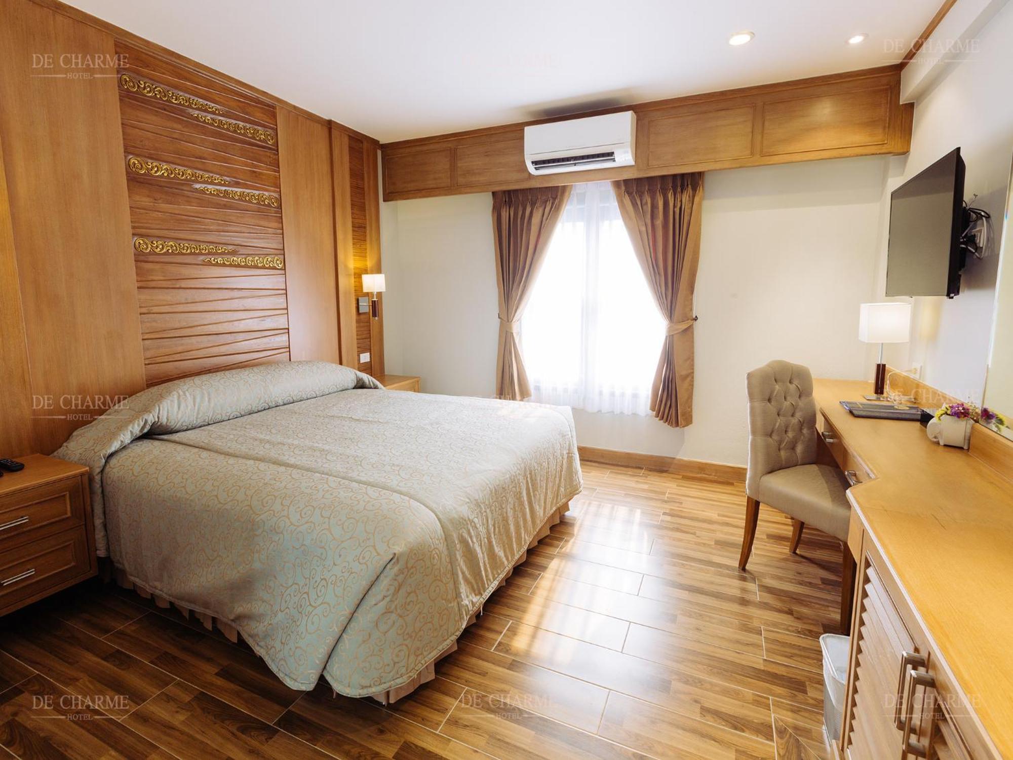 Deluxe Double or Twin Room